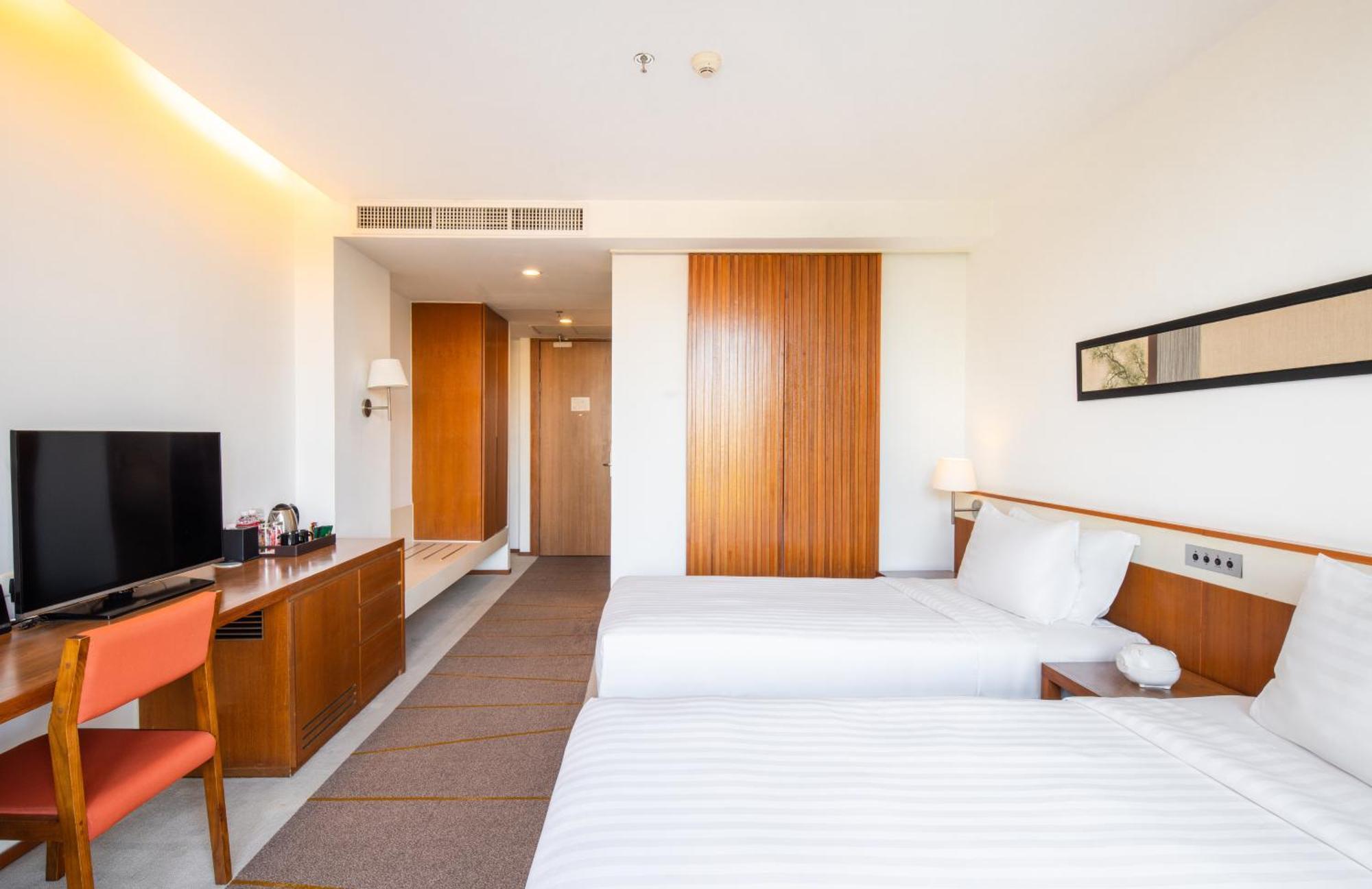 Eastin Tan Hotel Chiang Mai Extérieur photo